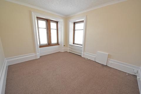 2 bedroom flat to rent, Glasgow Road, Dumbarton, West Dunbartonshire, G82