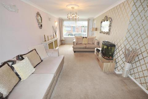 30 Queensway, Irlam, Manchester, M44 6ND