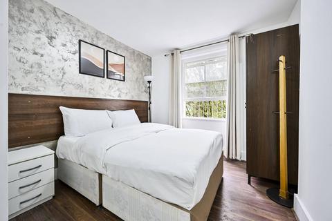 1 bedroom flat to rent, Knaresborough Place, Earls Court, London, SW5