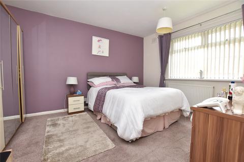 3 bedroom semi-detached house for sale, Rhodes Avenue, Heckmondwike, West Yorkshire