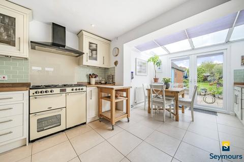 5 Pentreath Avenue, Guildford, GU2 7TA
