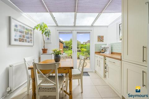 5 Pentreath Avenue, Guildford, GU2 7TA