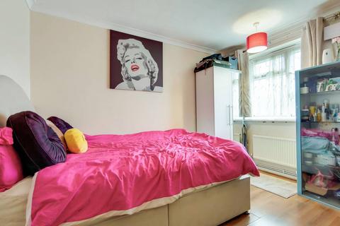 3 bedroom flat for sale, Marion Road, Thornton Heath, CR7
