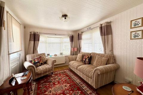 1 bedroom lodge for sale, Hillview Park Homes, Felton