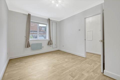 1 bedroom flat for sale, Gresham Close, Brentwood CM14