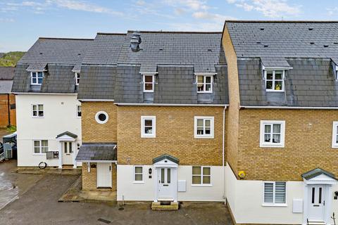 1 bedroom flat for sale, Gresham Close, Brentwood CM14