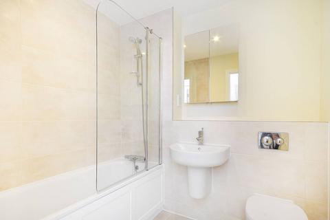 1 bedroom flat to rent, Blagrove Road, Teddington, TW11
