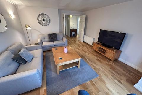 2 bedroom flat to rent, Morningfield Mews, West End, Aberdeen, AB15