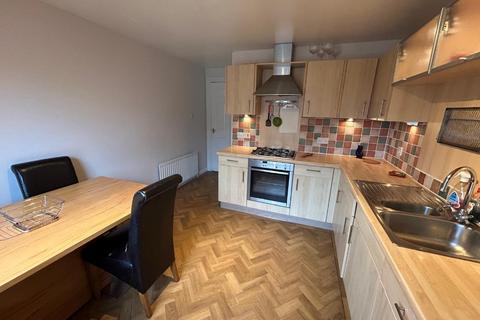 2 bedroom flat to rent, Morningfield Mews, West End, Aberdeen, AB15