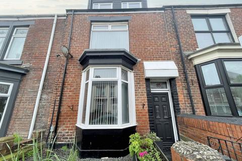 4 bedroom terraced house for sale, Baring Street, Lawe Top, South Shields, Tyne and Wear, NE33 2EQ
