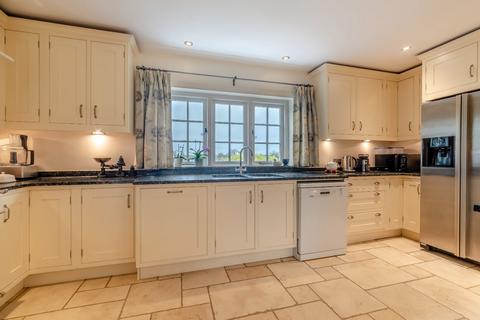 5 bedroom detached house for sale, Wildmoor Lane, Sherfield-on-Loddon, Hook, Hampshire