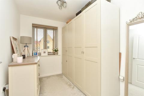 11 Bond Close, Faversham, ME13 7GB