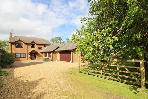 4 bedroom detached house for sale, Coates Road, Peterborough PE7