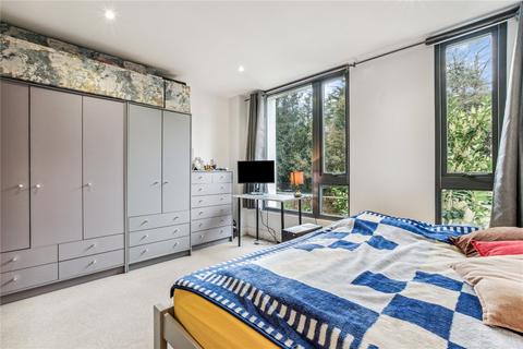 2 bedroom apartment for sale, Clarence Lane, SW15