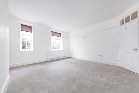 3 bedroom apartment for sale, Long Ridges, Fortis Green, London, N2