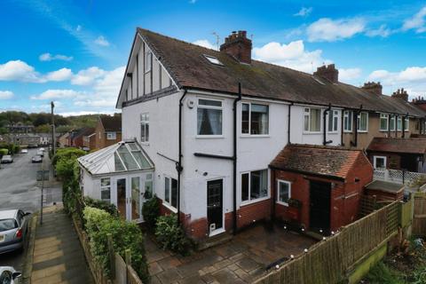 4 bedroom end of terrace house for sale, Petrie Street, Rodley, Leeds, West Yorkshire, LS13