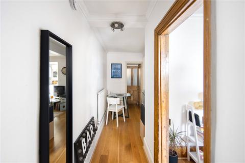 9a Tomlins Grove, London, E3 4NX