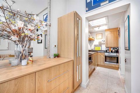 2 bedroom apartment for sale, Elm Park Gardens, London, SW10