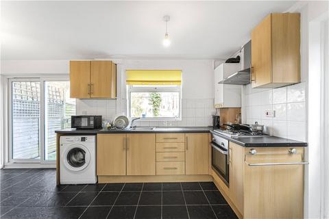17 Fairview Drive, Chigwell, IG7 6HS