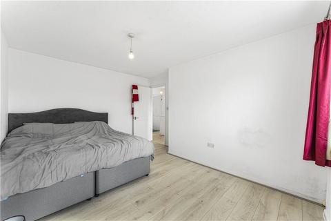 17 Fairview Drive, Chigwell, IG7 6HS