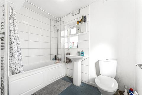 17 Fairview Drive, Chigwell, IG7 6HS