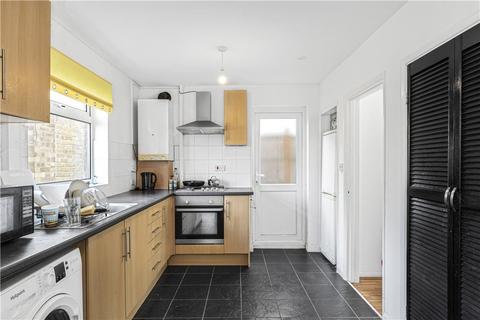 17 Fairview Drive, Chigwell, IG7 6HS