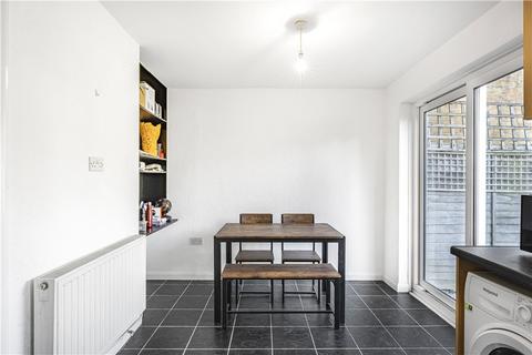 17 Fairview Drive, Chigwell, IG7 6HS