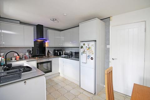 1 Benenden Place, Thornton-cleveleys, FY5 2UF