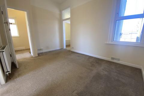 2 bedroom flat for sale, Church Street, Paignton