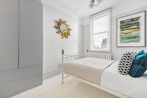 4 bedroom flat for sale, Mill Lane, West Hampstead