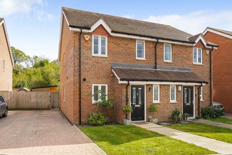 20 Bowling Lane, Billingshurst, RH14 9FT