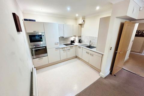 2 bedroom flat to rent, St. Pauls Road, Manchester, Greater Manchester, M20
