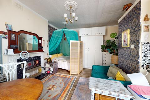 1 bedroom flat to rent, Devonshire Place, Kemptown, Brighton, BN2