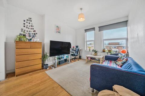 1 bedroom flat for sale, Garratt Lane, Earlsfield