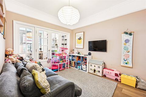 4 bedroom terraced house for sale, Kent Road, London, W4