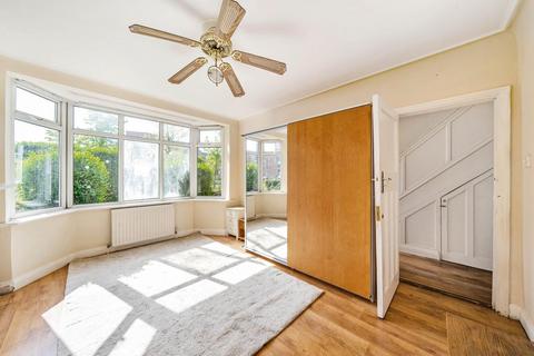 288 Western Avenue, London, W3 0PH