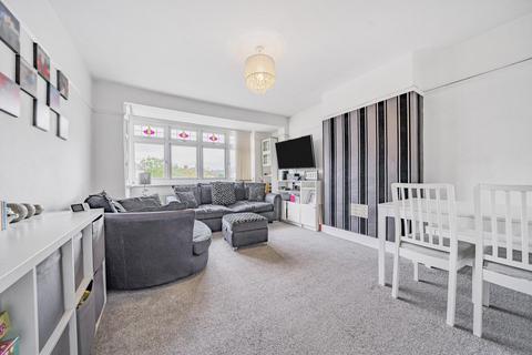2 bedroom flat for sale, Cannon Hill Lane, Raynes Park