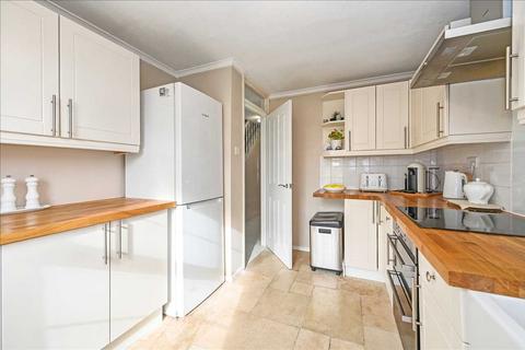 30 Howerts Close, Warsash, Southampton, SO31 9JR