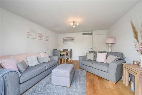 30 Howerts Close, Warsash, Southampton, SO31 9JR