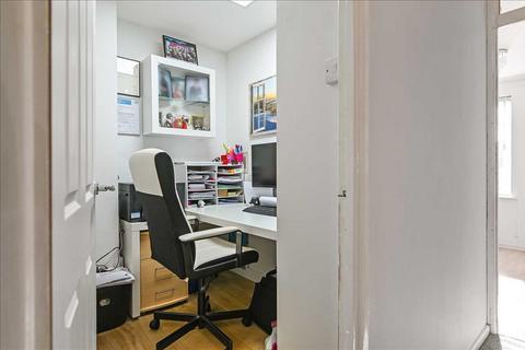 30 Howerts Close, Warsash, Southampton, SO31 9JR