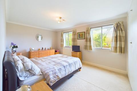 2 bedroom apartment for sale, Halsbury Close, Stanmore, HA7