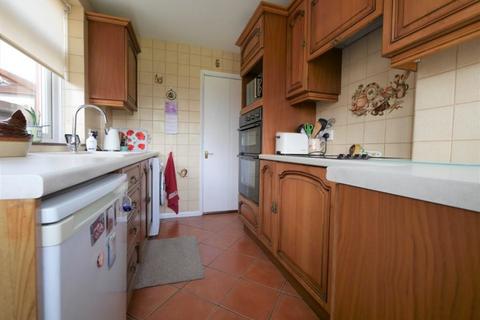 35 Rosecroft Road, Ipswich, IP1 6AP