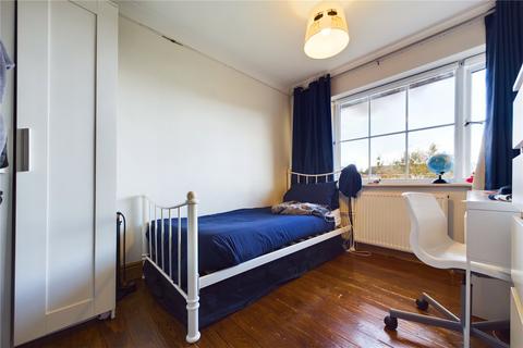 1 Combe Road, Tilehurst, Reading, RG30 4LS