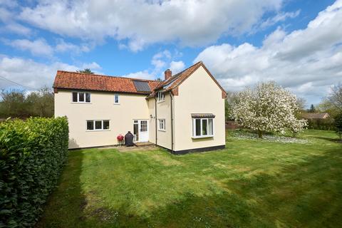 4 bedroom detached house for sale, Chequers Lane, Diss IP22