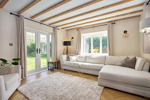 4 bedroom detached house for sale, Chequers Lane, Diss IP22