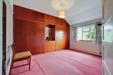 11 Birkbeck Way, Greenford, UB6 8NY