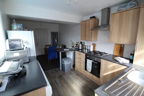 3 bedroom end of terrace house for sale, Levine Avenue, Blackpool FY4