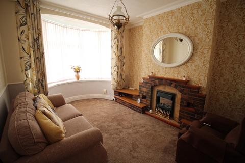 3 bedroom semi-detached house for sale, Starbeck Avenue, Blackpool FY4