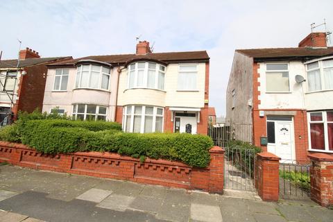 3 bedroom semi-detached house for sale, Starbeck Avenue, Blackpool FY4