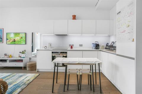 1 bedroom flat for sale, Hill House, 17 Highgate Hill, London